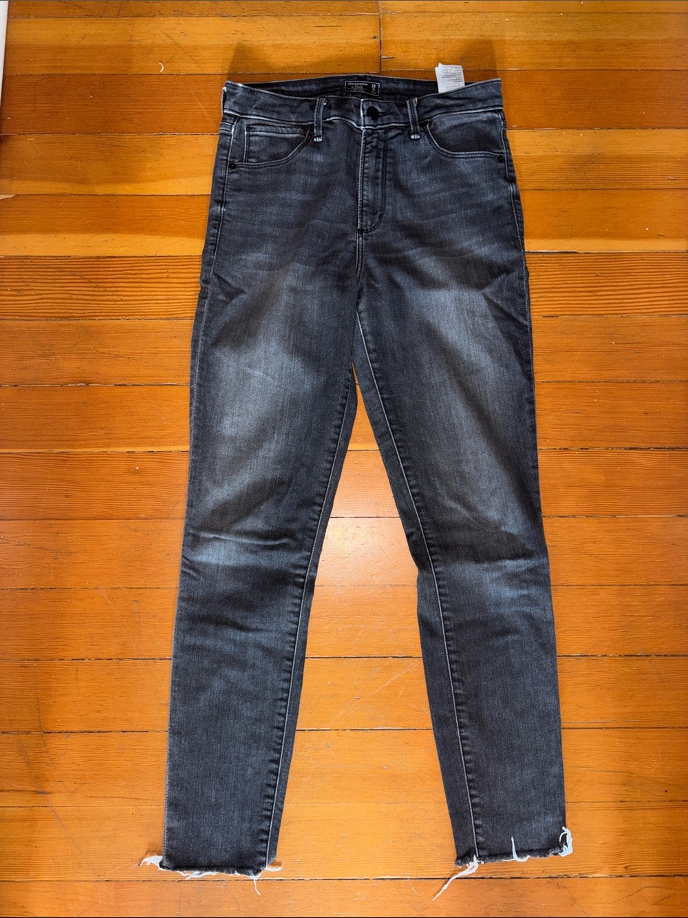 Abercrombie & Fitch Women's Skinny Jeans in Washed Black